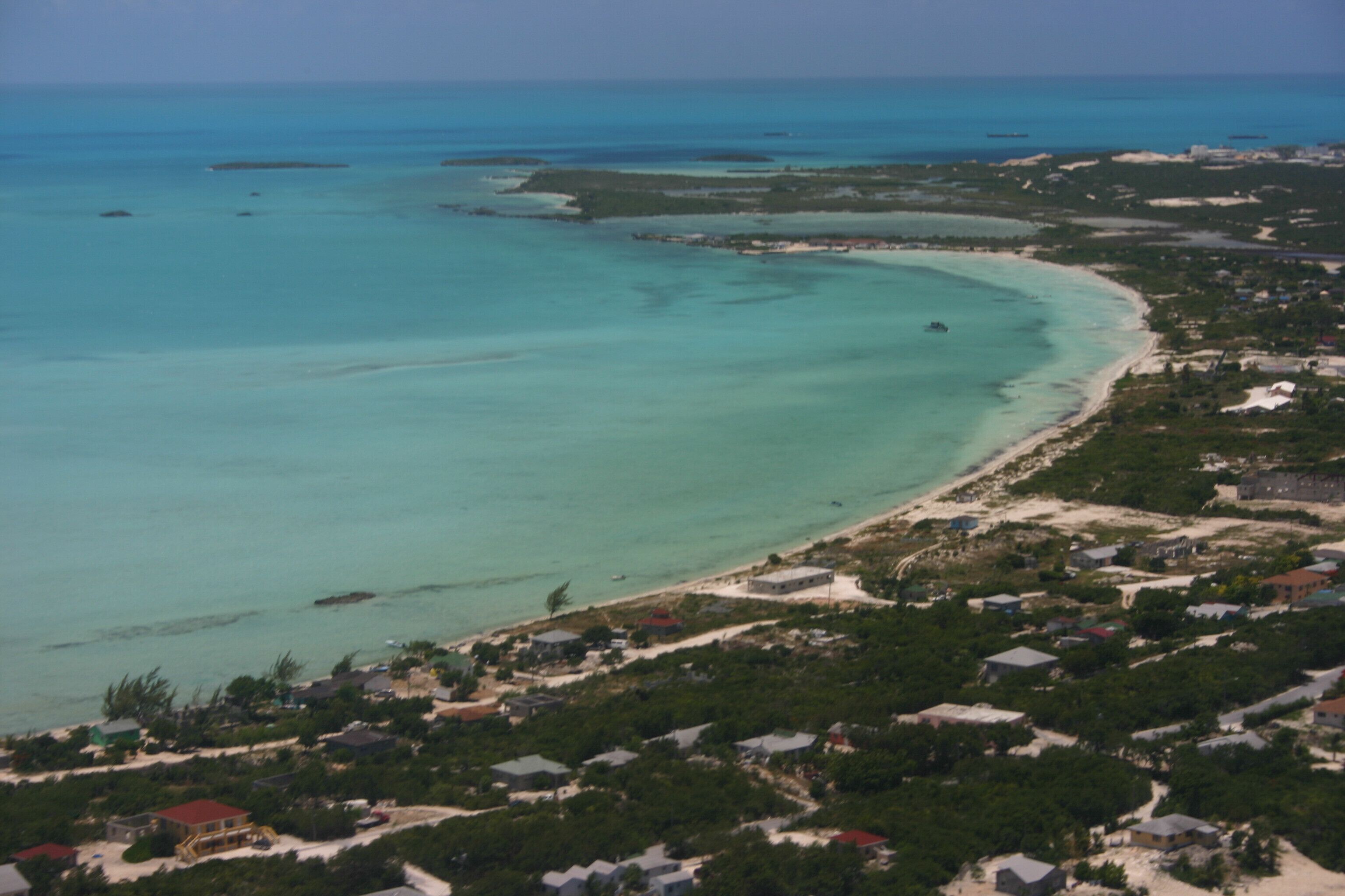 You must go Scuba diving in Turks and Caicos
#LifeAtExpedia