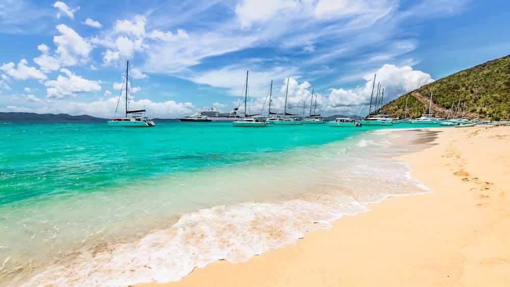 Tropical beach and sea. White bay beach, Jost van Dyke, British Virgin Islands.