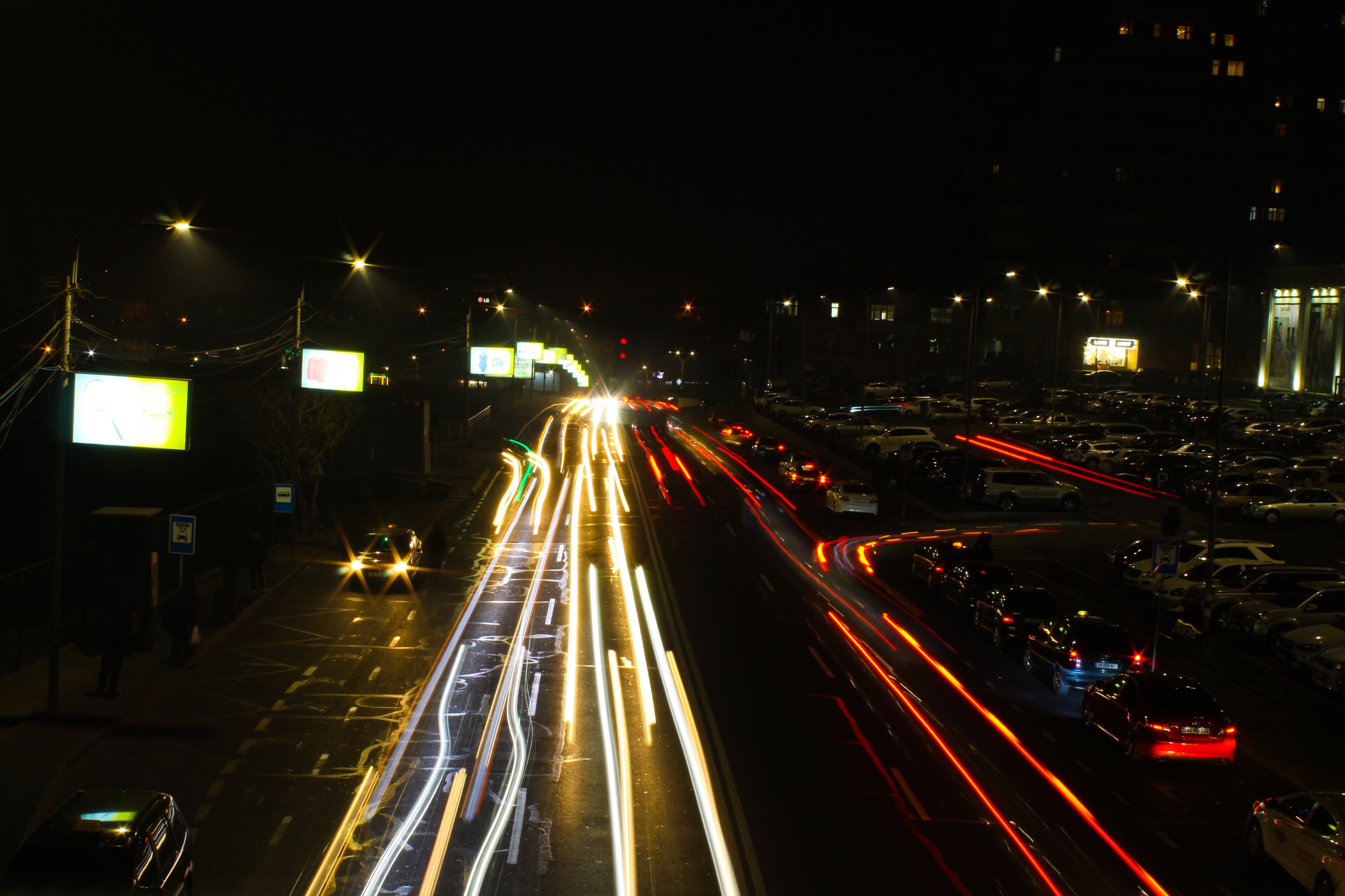 Trying to learn new lessons of photography 📸#lighttrailphotography#nightphotography#yerevan