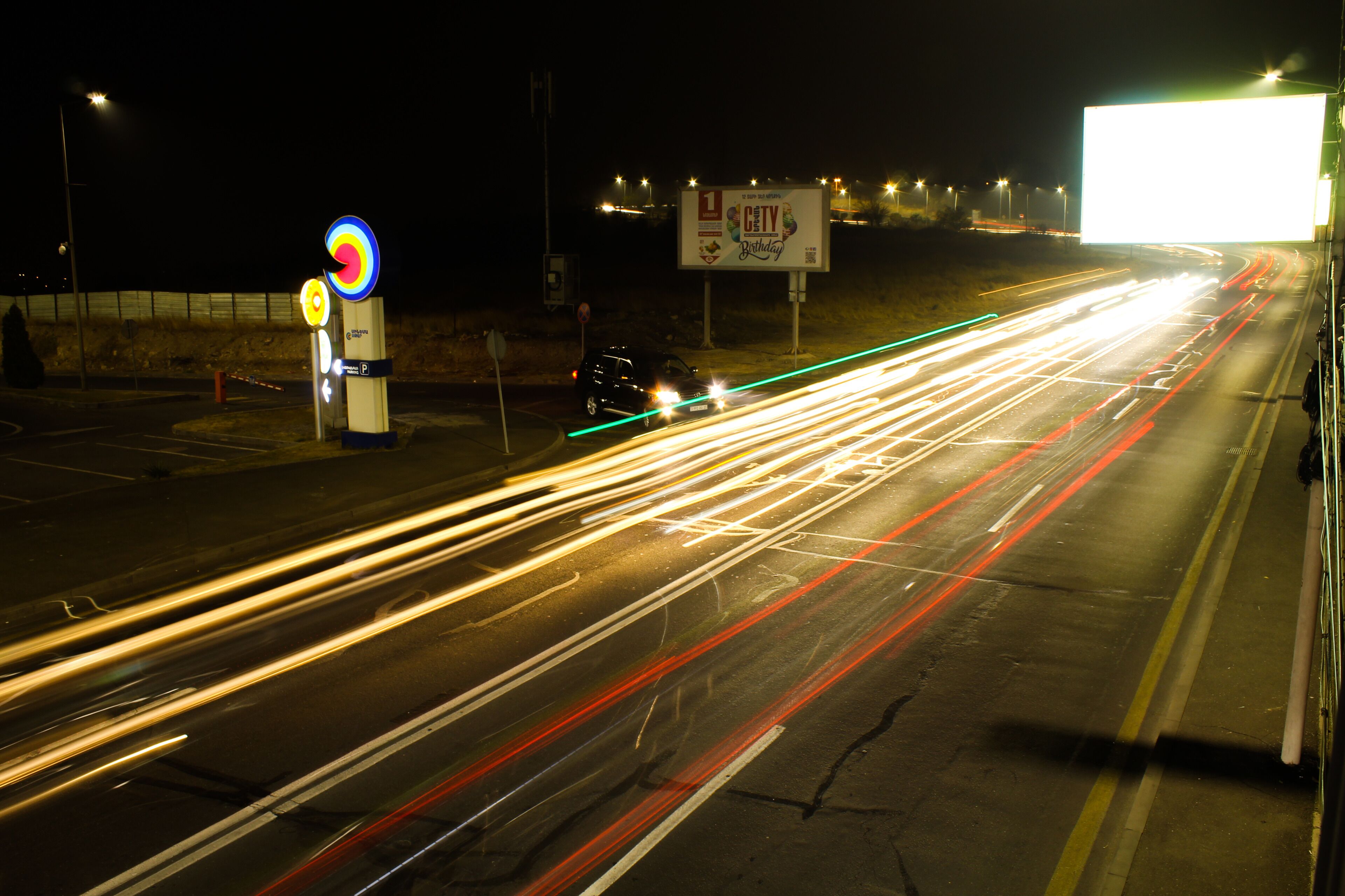 'Whenever you go, leave a trail'#lighttrail#lighttrailphotography#canonphotography📸