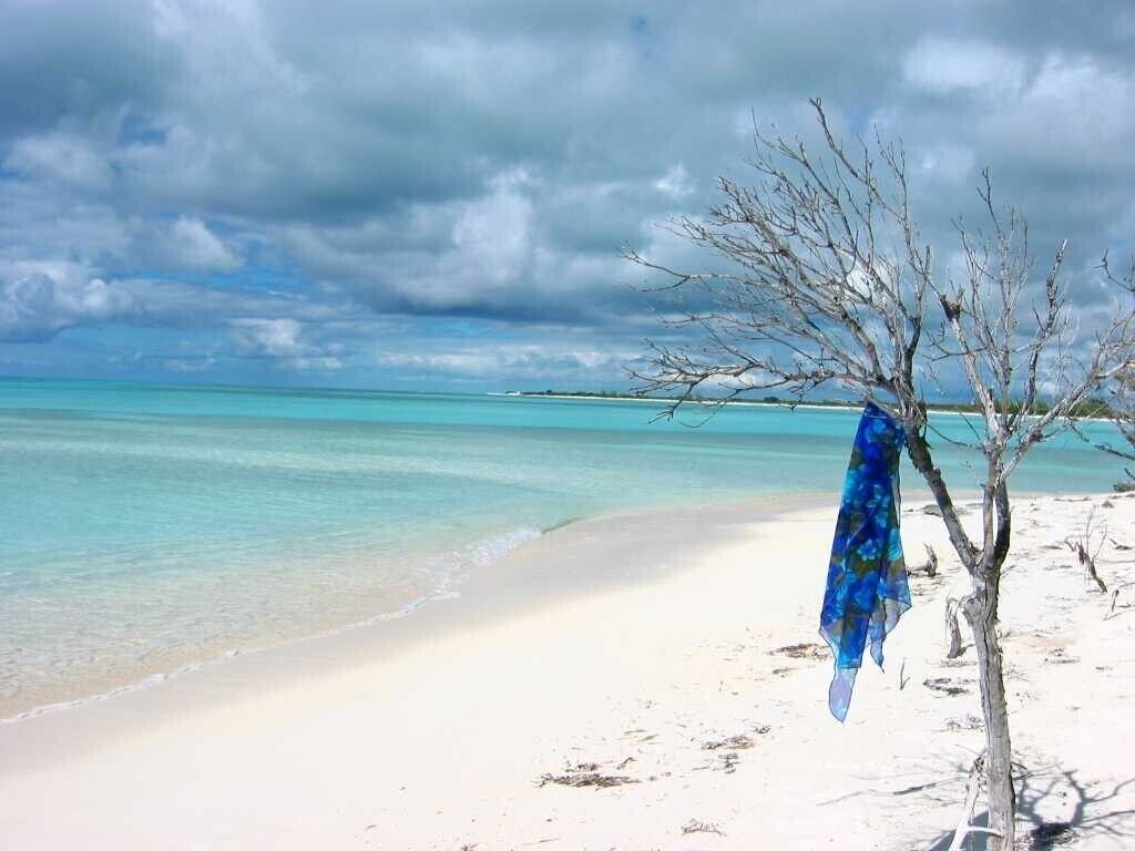 Amazing pure white, powder soft isolated leeward side beach with crystal clear Caribbean water ... one of the most romantic and peaceful beaches in the world ... #LifeAtExpedia