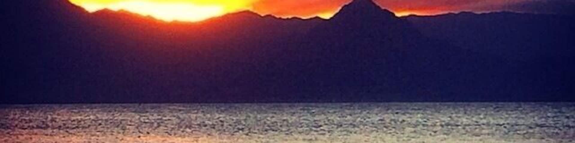 Great sunset at the cottages at the USMC Kaneohe base for a wedding. #localgem #beach