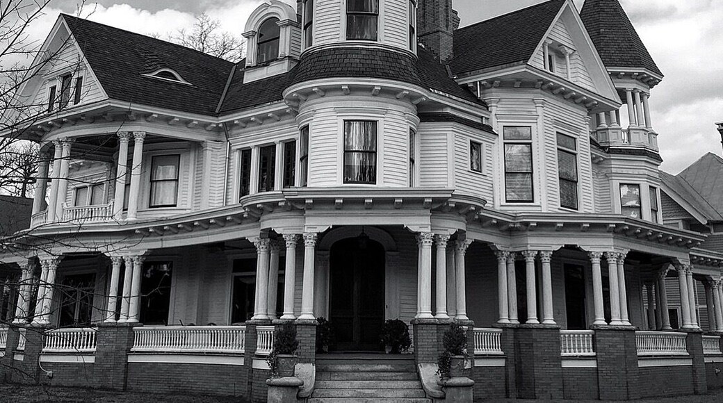 This is the Blades House, a historic home on the 600 block on Middle Street in New Bern