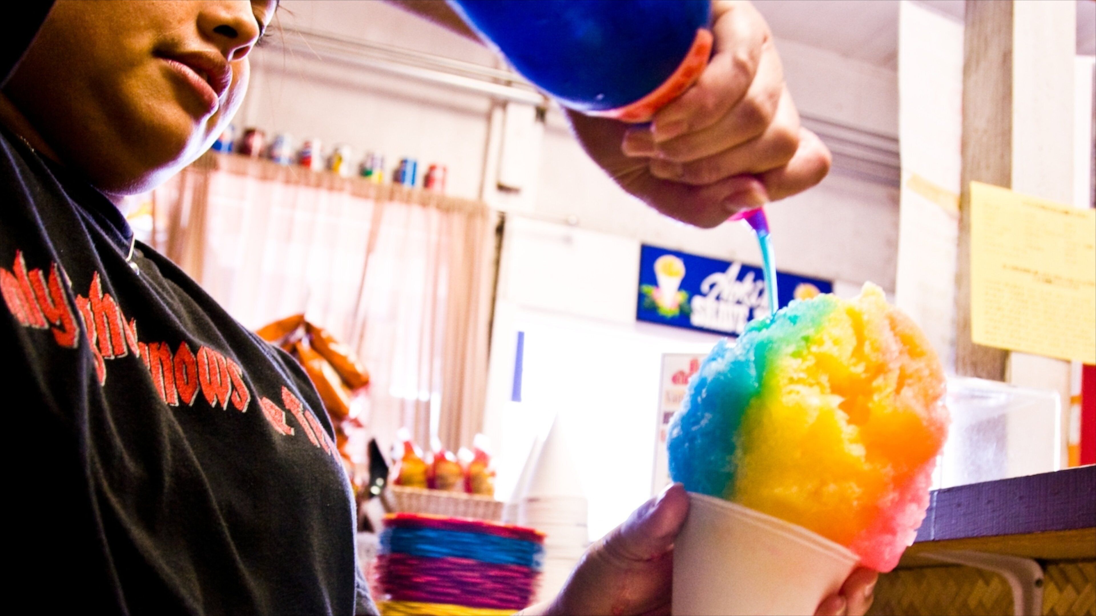 Haleiwa showing food as well as an individual femail