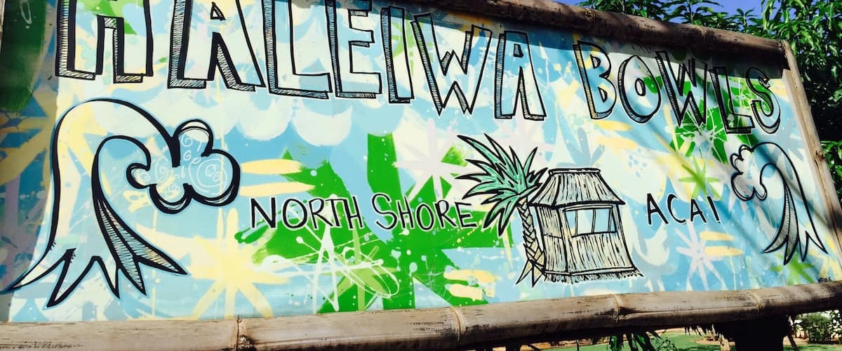 After a nice day at a North Shore beach, it's nice to come to get some great acai bowls. If you aren't a fan of acai then they have many other refreshing smoothies like the Pipeline. Another great addition is the kombucha on tap.