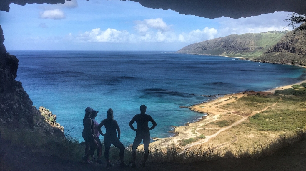 Short climb to Upper Makua Caves is worth the trek to the northwest part of Oahu. Park in lot just past mile marker 17 off of Farrington Highway. Trailhead is right next to the speed limit sign across the street.