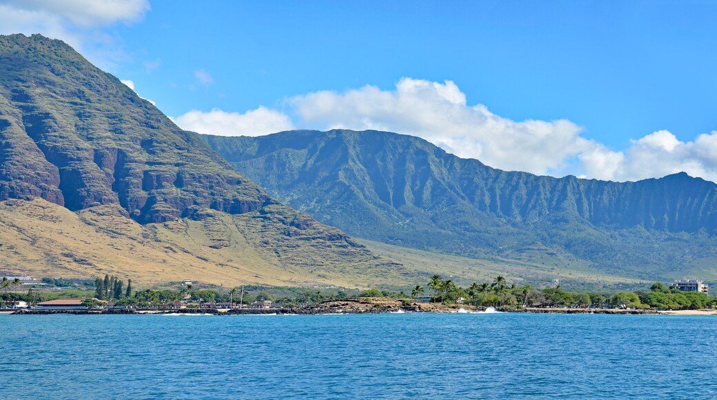 Coastline and mountain along the west side of Oahu near Waianae