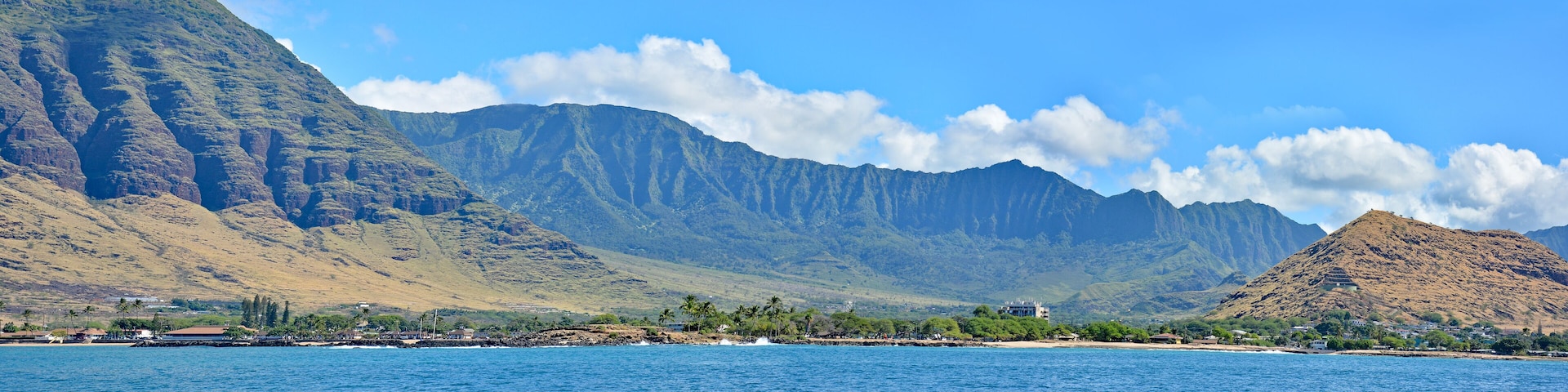 Coastline and mountain along the west side of Oahu near Waianae