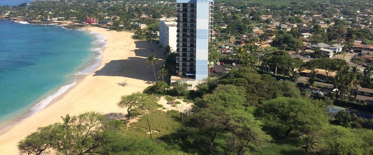 Fairly short hike to get the most stunning views of the Waianae Coast. My backyard...
