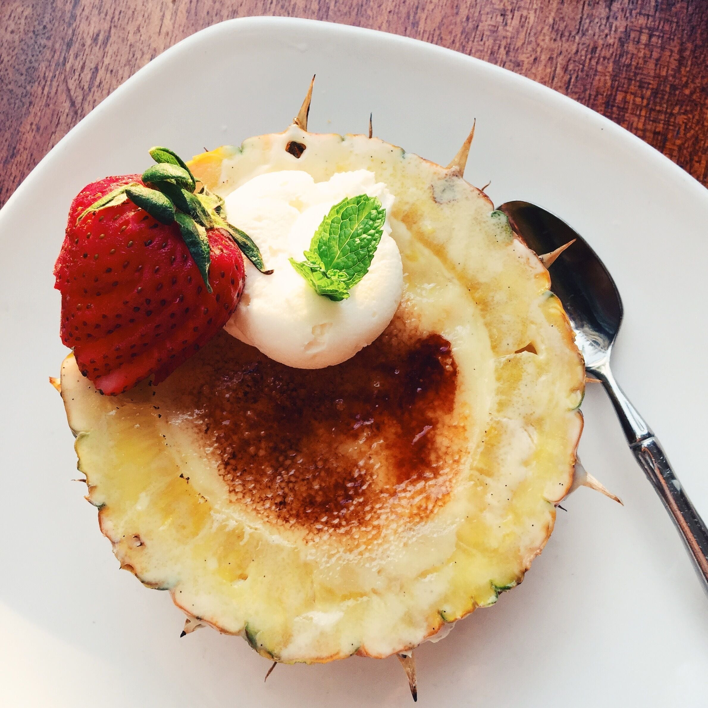 Pineapple creme brûlée! #foodporn #delicious