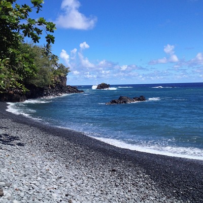The #beach at Lindbergh's property in Kipahulu.
http://www.acooknotmad.com/2014/10/piece-paradise-paw-paw.html #kipahulu #maui #hawaii #AquaTrove