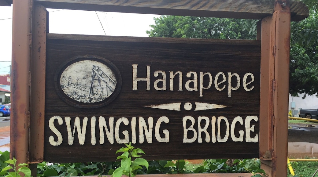 Popular attraction is the small artsy town of Hanapepe. The bridge is used by residents to cross the river and really swings and moves when walking on it.