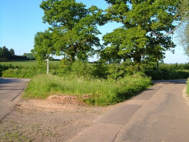 Venn Cross, Whimple. A lane junction northeast of the village.