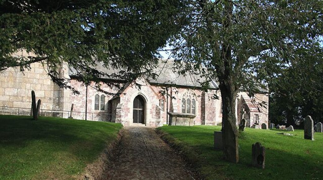 Cheriton Bishop: churchyard path Path to the south door