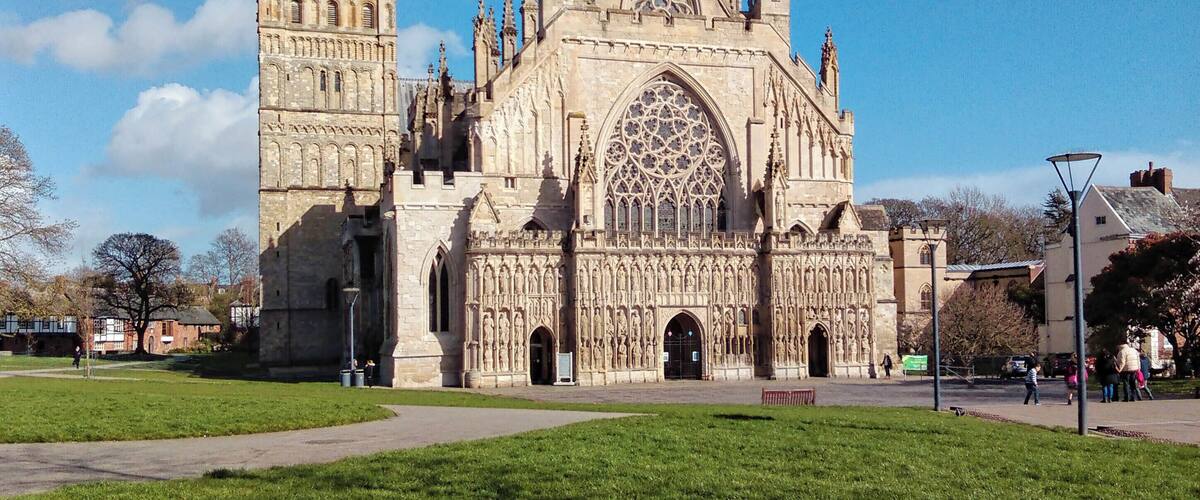 It is fairly common to see maintenance scaffolding up and around this magnificent building. On this occasion there was none, I was lucky and the sun was shining.