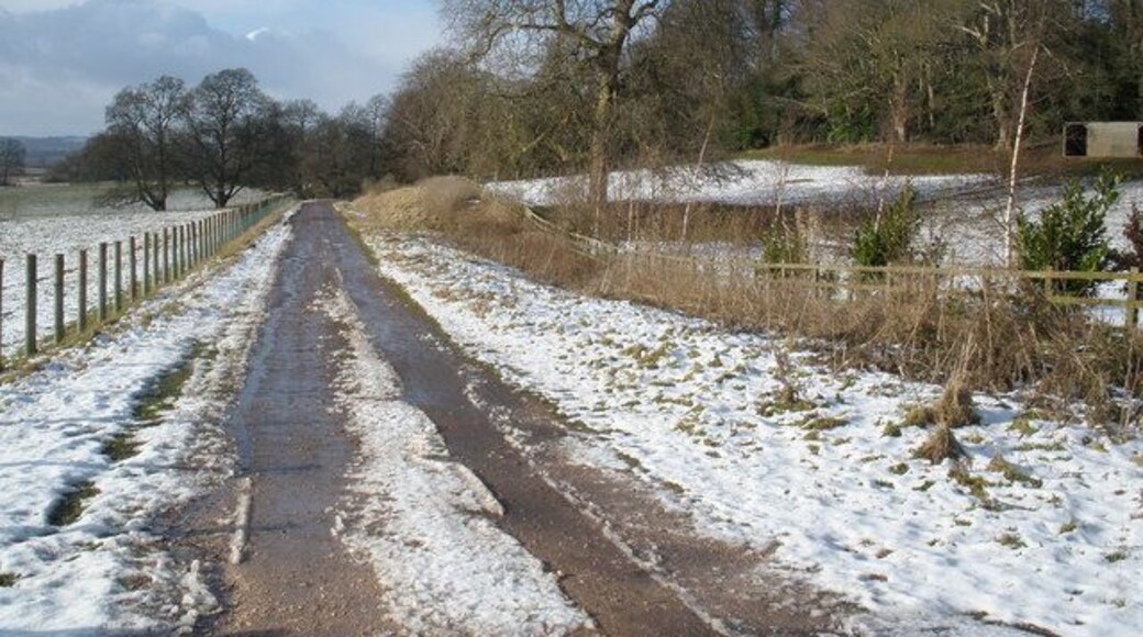 Road, on Farringdon Estate