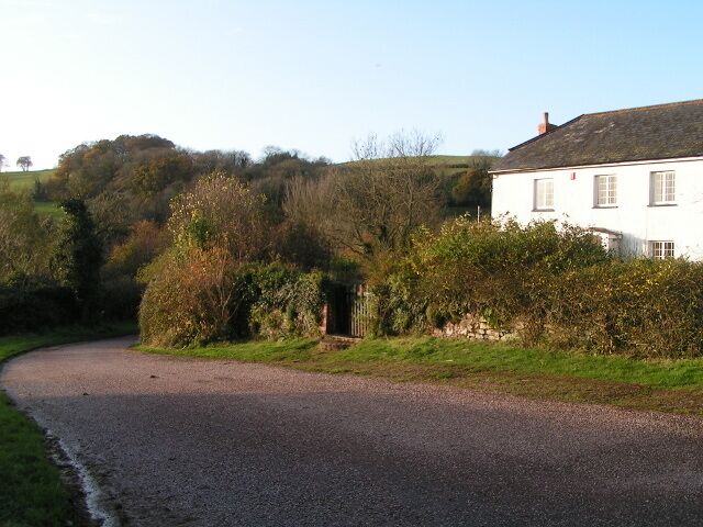 Lane and house at Great Dorweeke