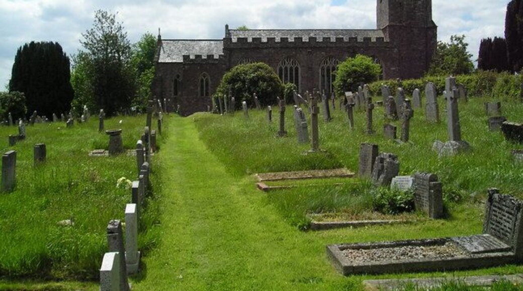 St Mary the Virgin parish church, Silverton, Devon, seen from the north