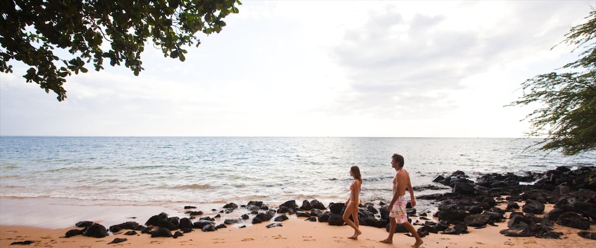 Kawaihae which includes a beach and rocky coastline as well as a couple