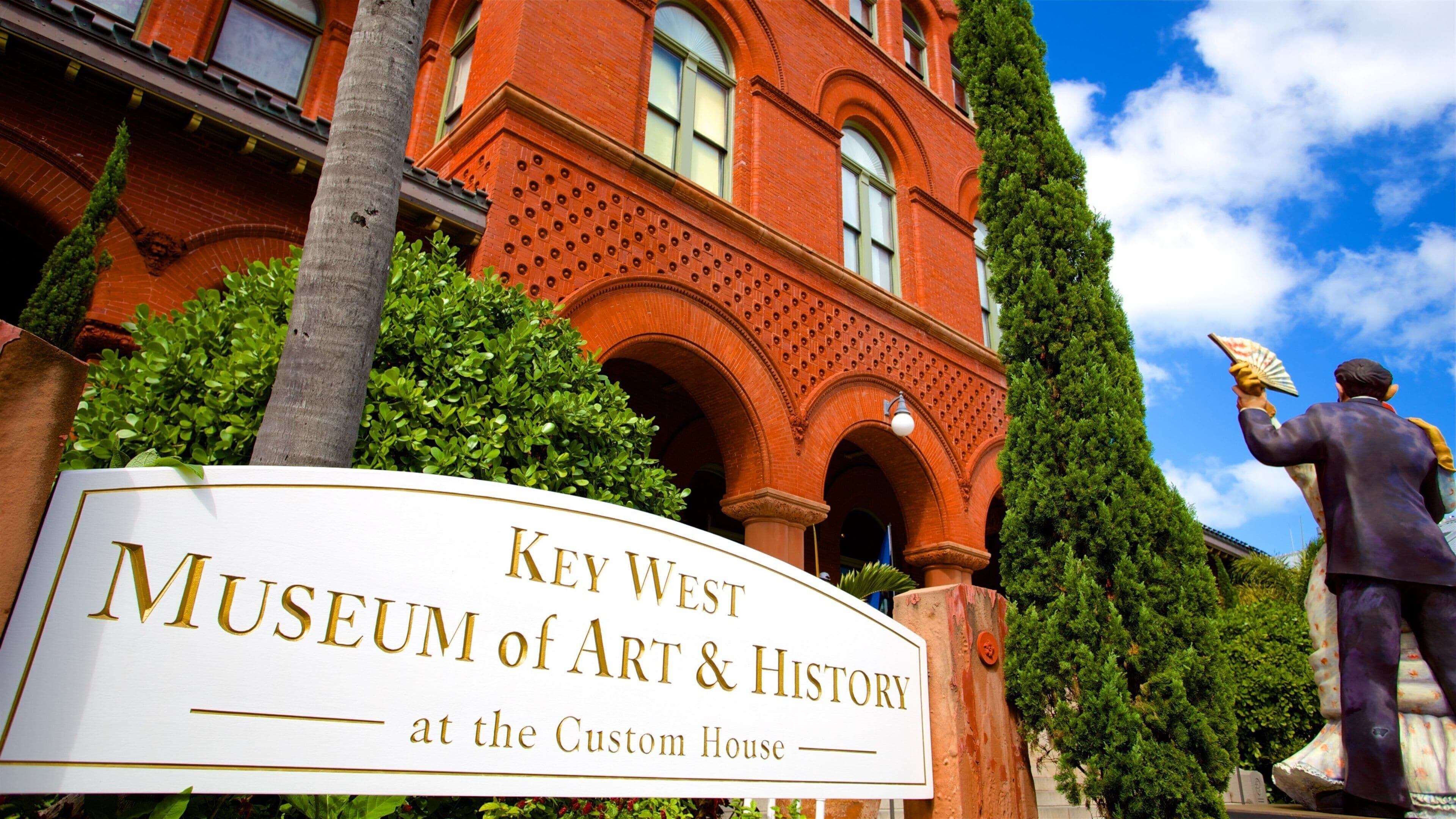 A sign for the Key West Museum of Art & History at the Custom House.