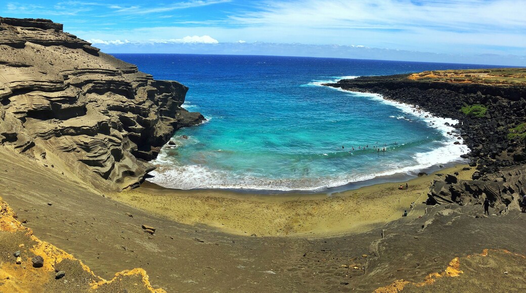 Last weekends adventure to Green Sands Beach. Apparently there are only 2 in the world #Adventure #BigIslandofHawaii #Kendrapowersphotography