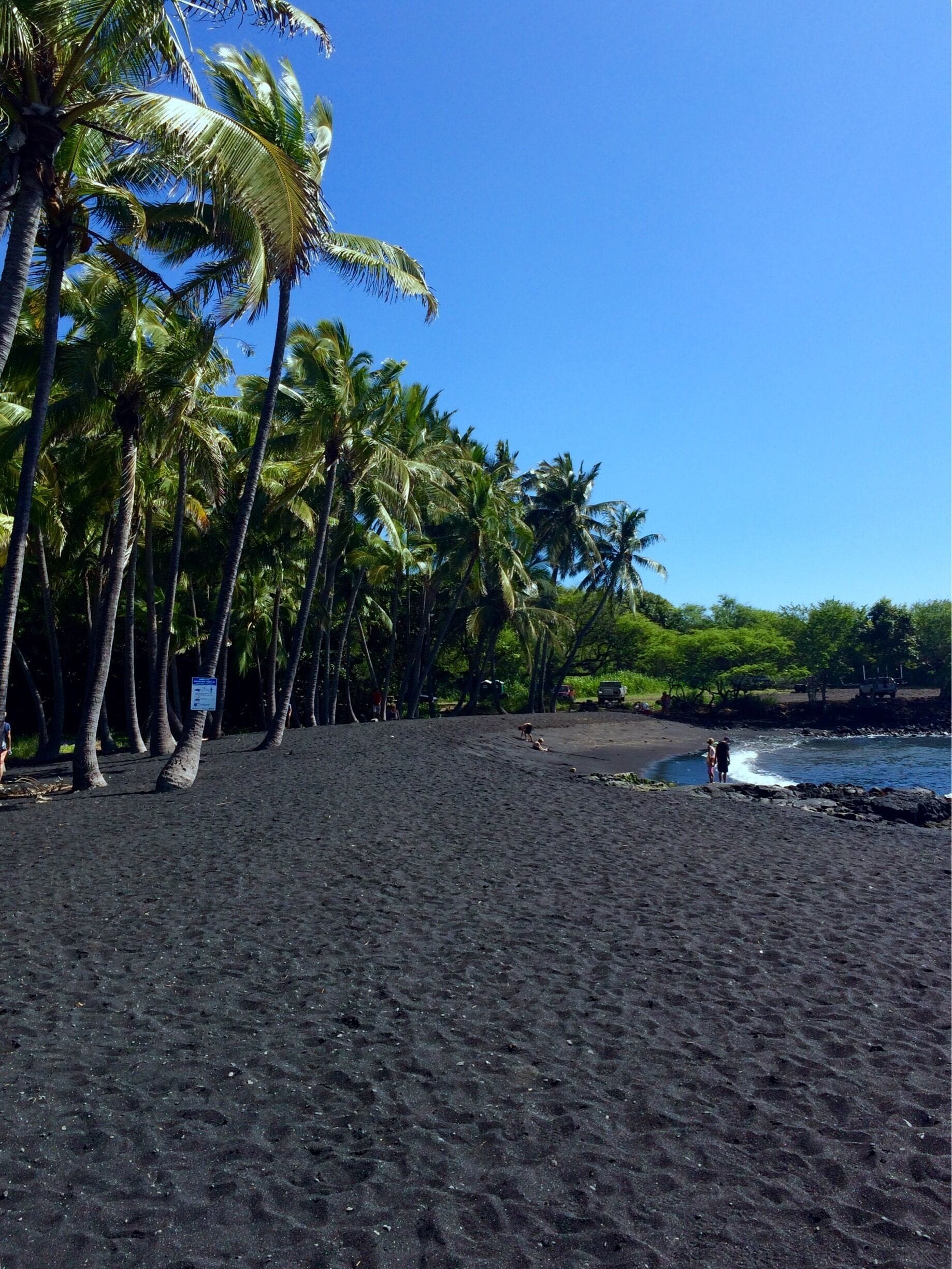 Black sand beach in Hawaii, Big Island 