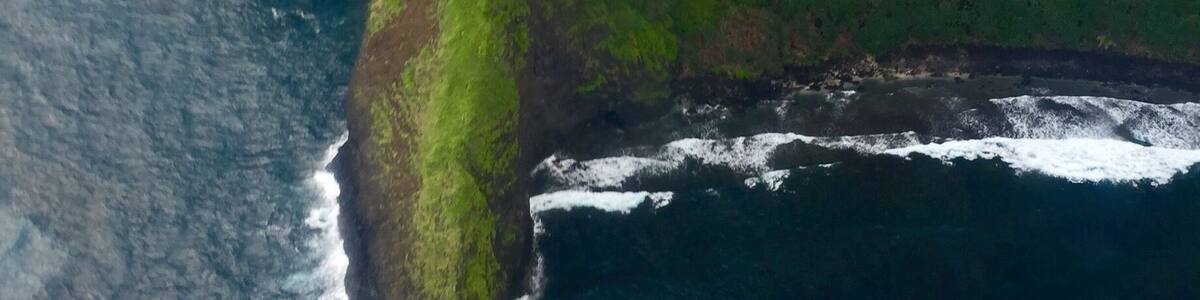 Awesome adventure in a helicopter with Air Maui to #Molokai
#AboveItAll
#Hawaii #MauitoMolokai
#Aloha #OGG #TroveOnTuesday
🚁
