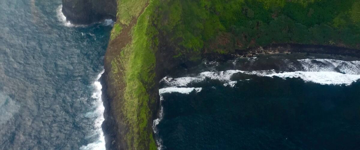 Awesome adventure in a helicopter with Air Maui to #Molokai
#AboveItAll
#Hawaii #MauitoMolokai
#Aloha #OGG #TroveOnTuesday
🚁