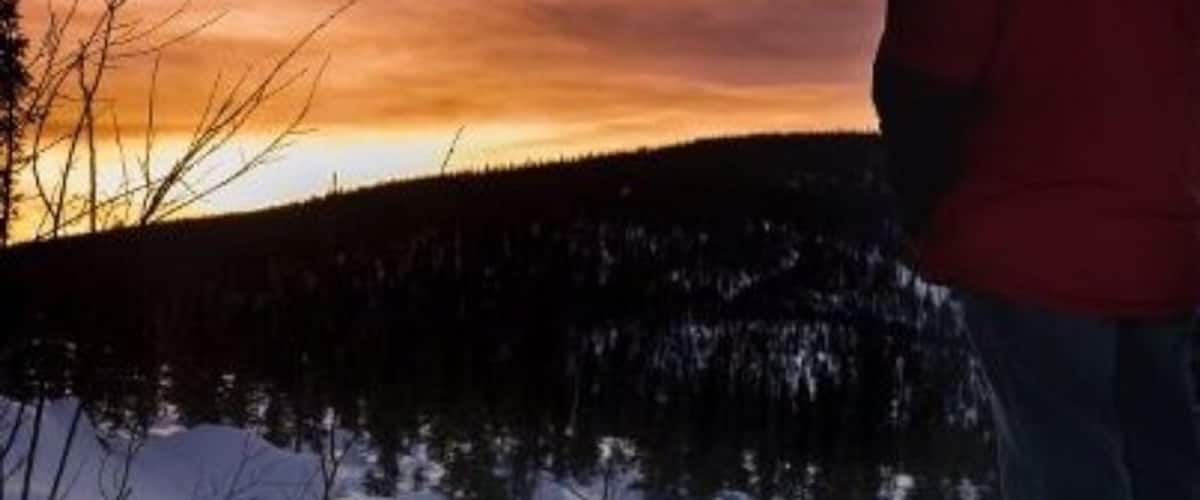 Chena Hot Springs Resort offers a large variety of activities year-round. One of those is snow shoeing, both a fantastic and frusterating experience lol you can rent a pair at their activity center for $7.50/hr or a flat $25 a day. There are several trails around the resort ranging from an easy walk to a strenuous climb. This one was the mountain ridge trail, a 3 mile easy walk around the resort that held some pretty fantastic views, especially at sunset. Once you master the art of moving in a snow shie, its a surprisingly enjoyable way to spend the afternoon! :)