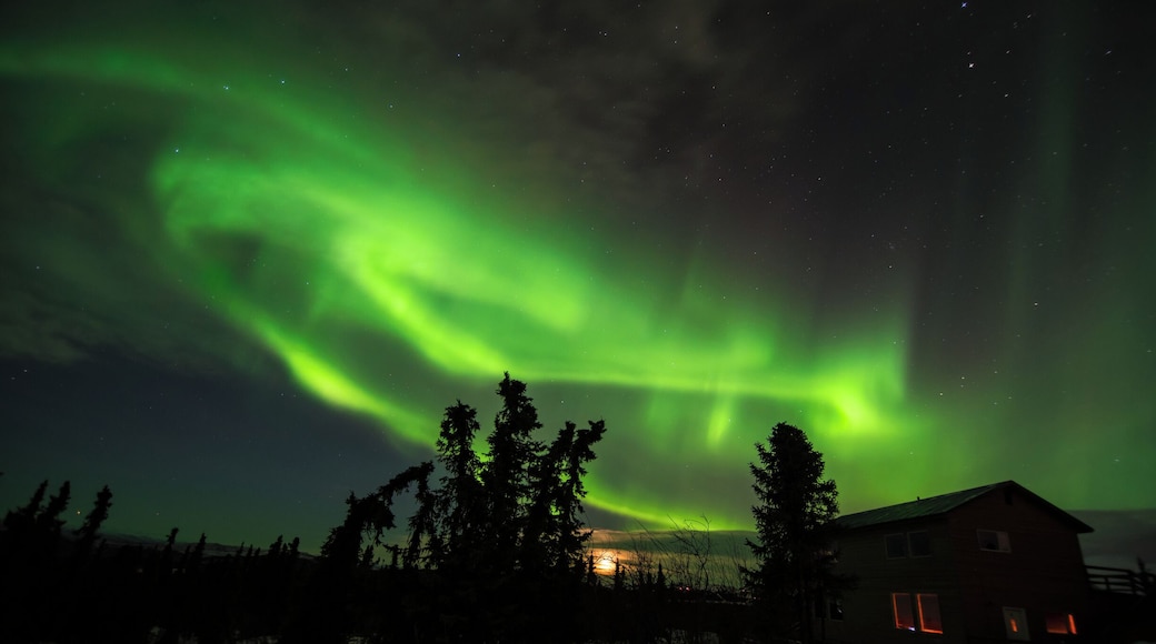 Something extraordinary was happening in the sky!