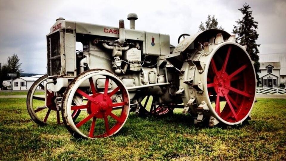 Awesome antique tractor on display at creamers field