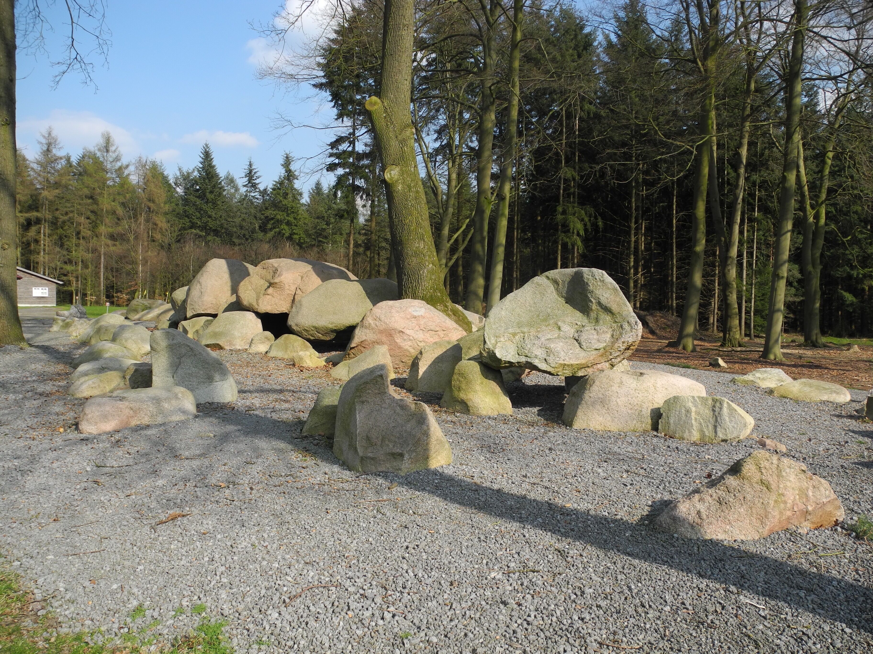 Megalithic tomb "Grumfeld West" (Westerholte, district Osnabrück, Lower Saxony, Germany).