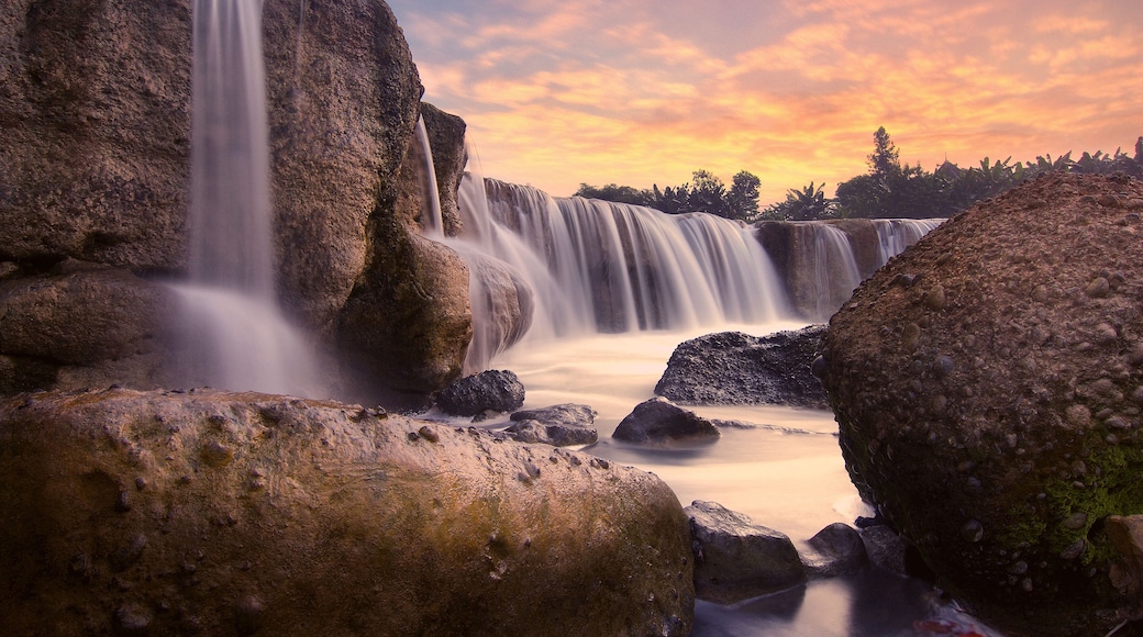 curug parigi,bekasi