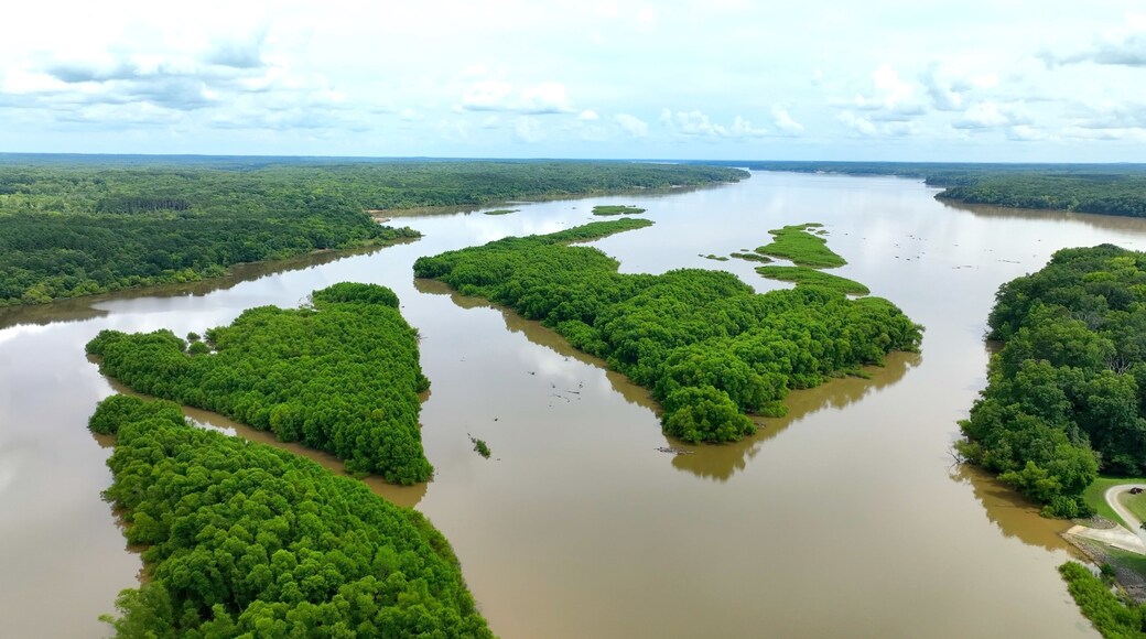 Big river water with green islands at Roanoke and Stauton River convergence in Virginia camping destination for families and fishermen on summer vacation