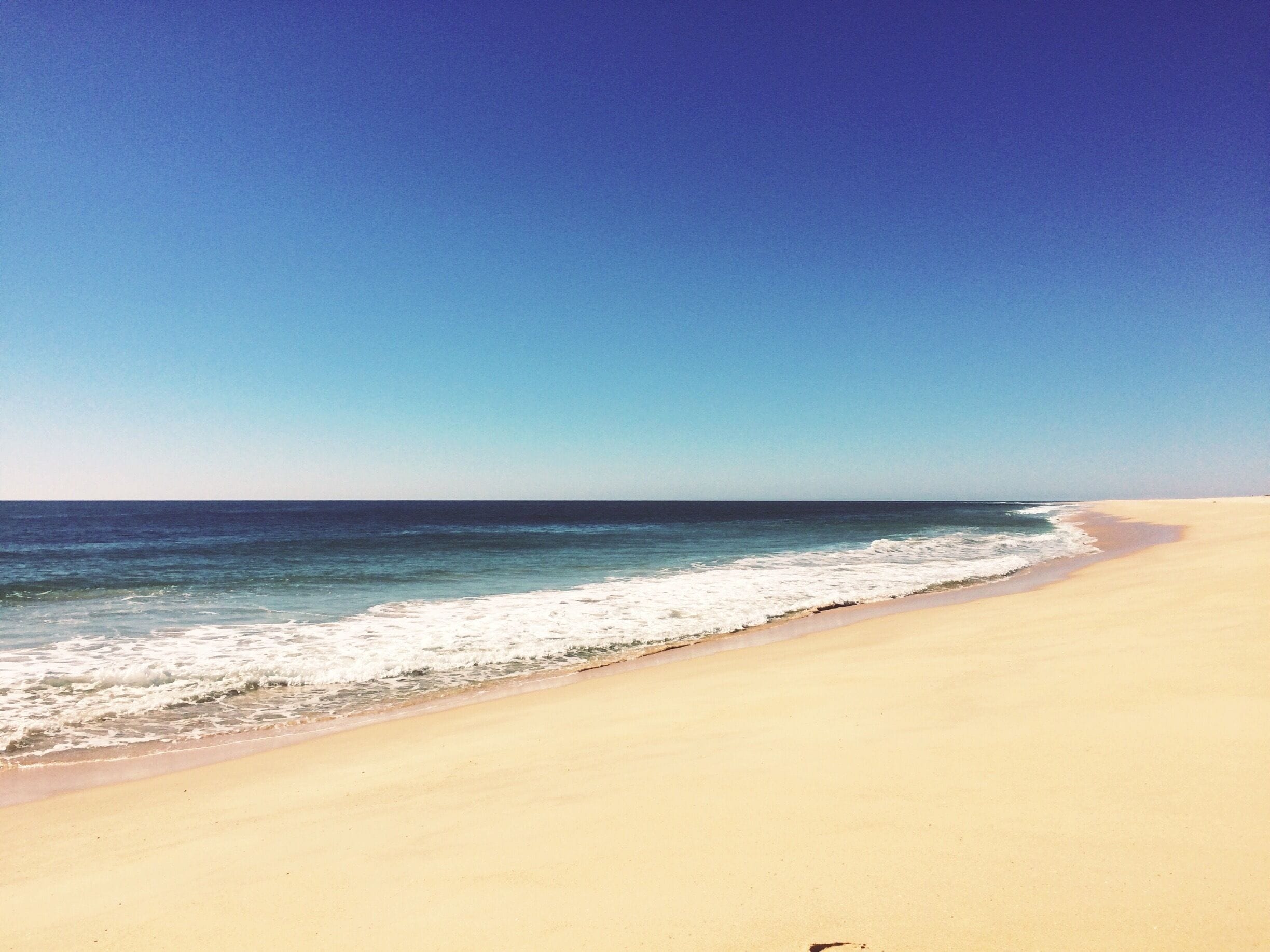 Take the ferry from Faro to this beautiful island!! Bring your own food and wine.. The restaurant is expensive. Amazing view though. Loved it. 
