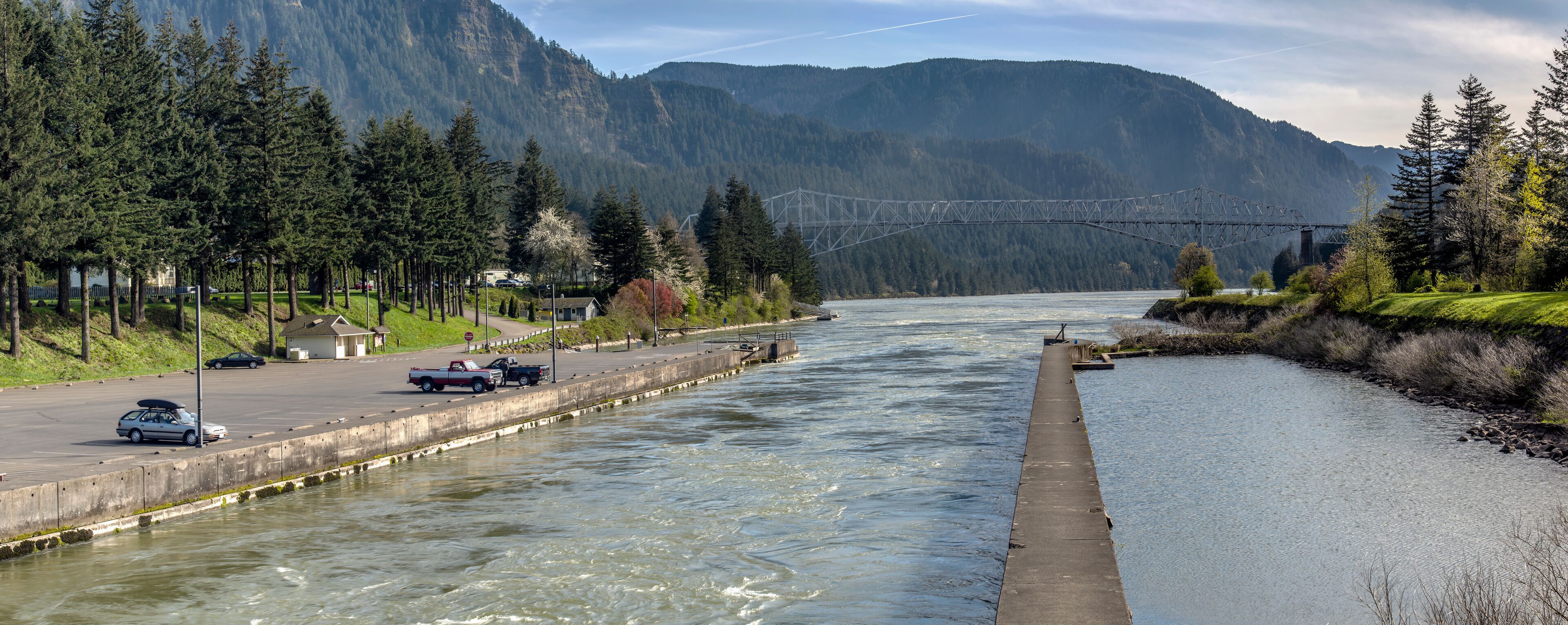 Cascade Locks