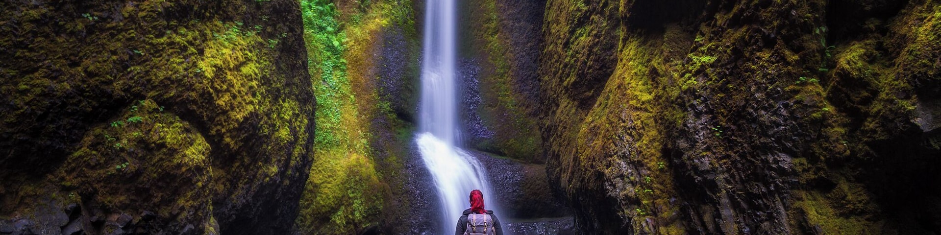 If you're up for maneuvering over massive logs and wading through frigid water that's chest deep just to experience that perfect moment.. then welcome to the adventure club. Hi! I'm Crystal, let's be friends.
#travel #oregon #oneontafalls #waterfalls #hiking #adventure #colorful #roadtrip #columbiarivergorge 
#endlesssummer #Takeahike