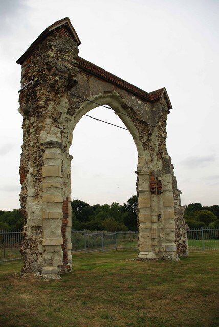 Bicknacre Priory This is all that remains of Bicknacre Priory. Part of the structure had been converted into a house but this was abandoned around 1812, the last arch was saved by former owner. Read all about it at http://www.prioryfields.org.uk/priory.php