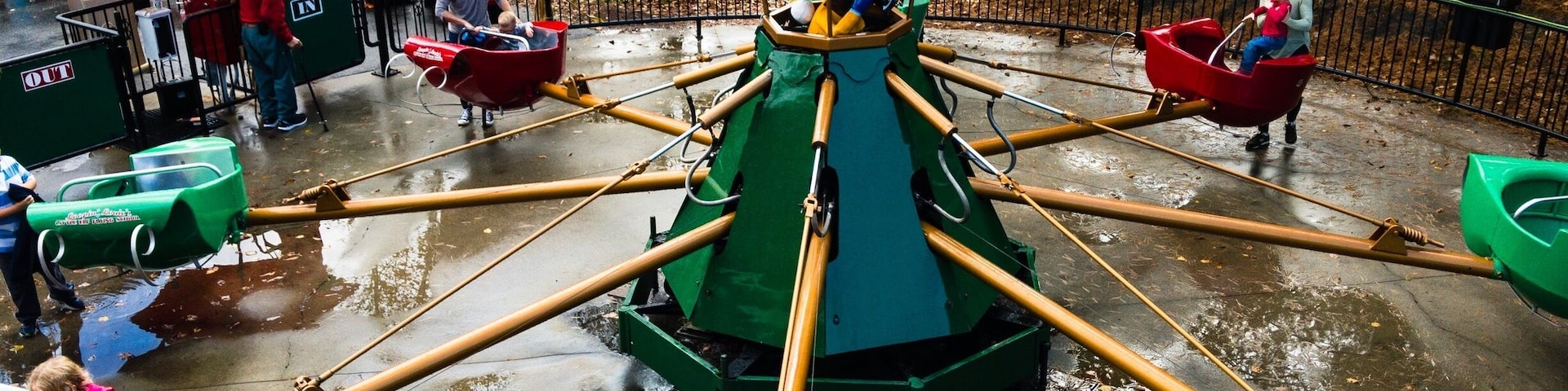 For a new and different travel experience while in New Hampshire’s White Mountains visit Santa’s Village. It’s an amusement park designed for people who are tired of the latest and greatest roller coaster rides. There’s something rather gentle and innocent about this place but even though they don’t have a fast coaster ride they still manage to squeeze a smaller one into the park as well as a bunch of other fun rides that are actually designed with smaller folks in mind.