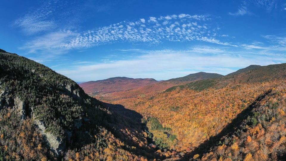 Peak Foilage - Smugglers Notch, Vermont