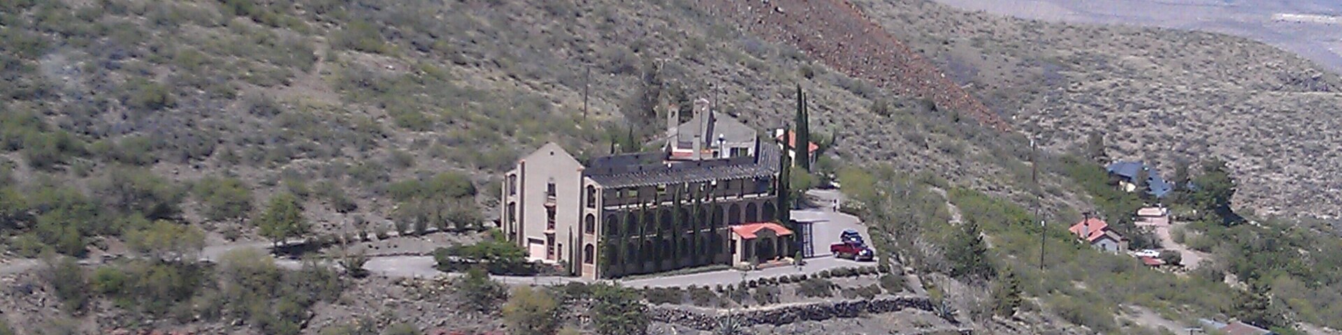 Haunted hotel in the hills of Jerome, AZ. #lifeatexpedia