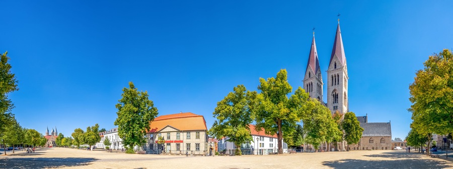 Domplatz, Halberstadt, Sachsen Anhalt, Deutschland