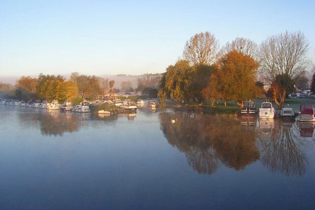 The River Thames, Hurley The entrance to the marina at Harleyford viewed from the footbridge at Temple.