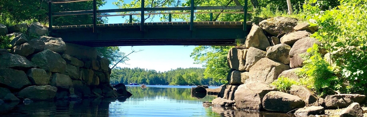 Kayaking on Norton pond in Lincolnville,Me. This is the outlet that flows into Megunticook Lake in Camden. 22June18