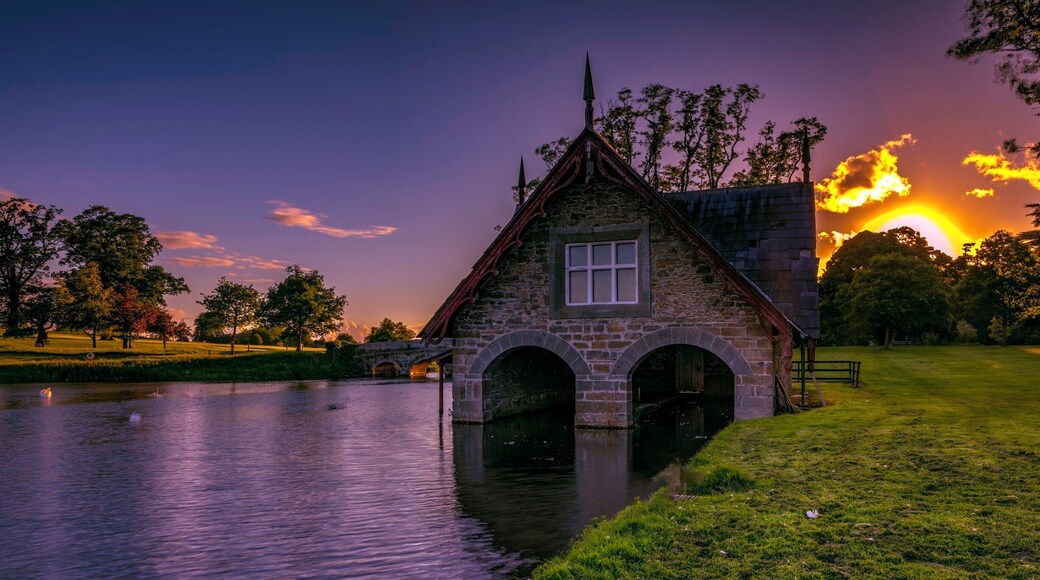 Sunset just behind the boat house at Carton house