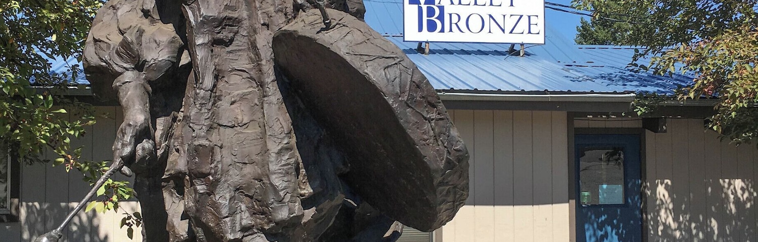 Take the daily tour 11:00 am Monday-Saturday...Fascinating!