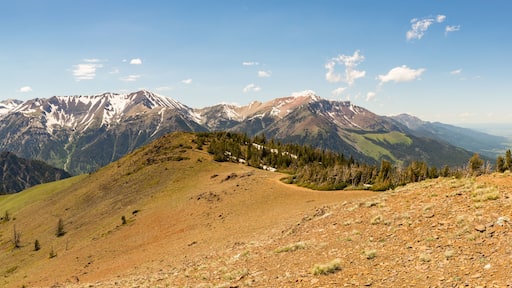 View of the Wallowa Mountains from the top of Mount Howard in Oregon