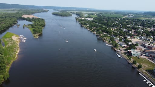 Wabasha, Minnesota - Mississippi River Bluff