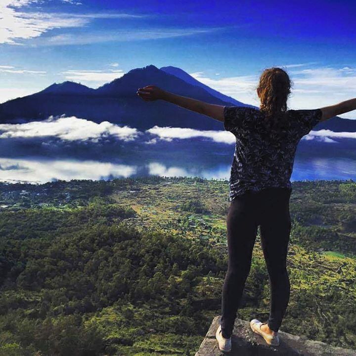  1,717m up an active  volcano.. 🌋

Bali you were different, from travelling nearly three months within a country that became my home, to coming to such a diverse country. Your beauty was so different but i wouldn't change you for the world. 

I learnt so much from spending my time in bail and Gili T, to never take things for granted not everyone has the options that we do. 

You gave me the fright of my life being in a earthquake. By god you were an amazing two weeks.
