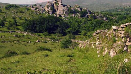 Vixen Tor near Merrivale. View taken 600m south west of Vixen Tor from the footpath. Great Mis Tor on the middle skyline 4k's distant.